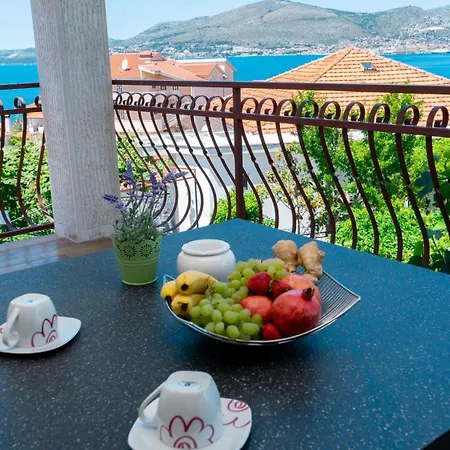 Apartamento Beata Sea View Trogir